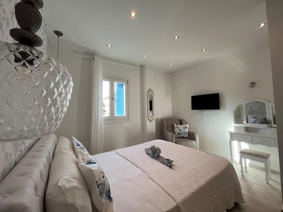 Casa Blue Flower - Bright & Breezy Home Fiskardo Extérieur photo